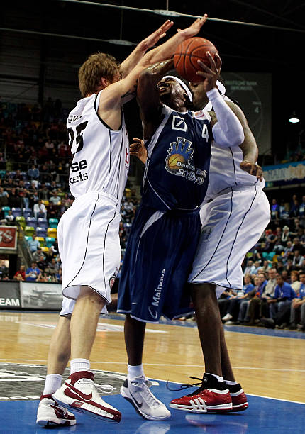 还探讨了自 还探讨了自