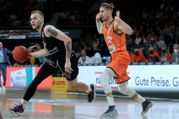 烫手山芋 烫手山芋