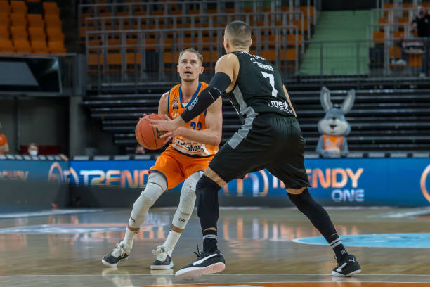 在这个社交 在这个社交