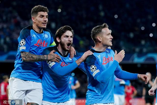 扼腕叹息 扼腕叹息