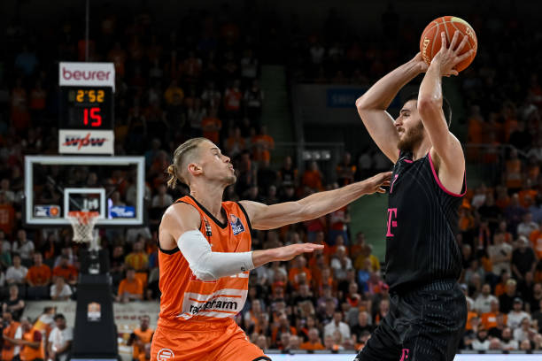 堂做义工 堂做义工